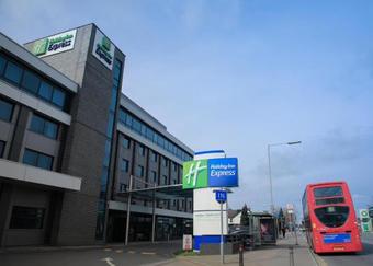 Hotel Holiday Inn Express London Heathrow T5