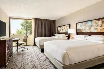 Hotel Doubletree By Hilton Atlanta Northeast/northlake