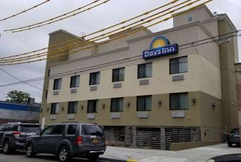 Hotel Days Inn By Wyndham Brooklyn Marine Park