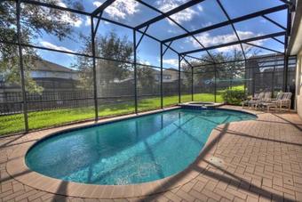 Windsor Hills Villa With Pool