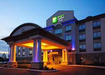 Hotel Holiday Inn Express Ottawa Airport