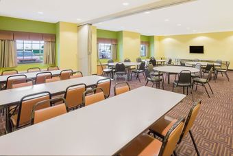 Hotel Microtel Inn & Suites By Wyndham Delphos