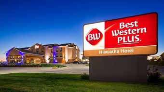 Best Western Plus Hiawatha Hotel