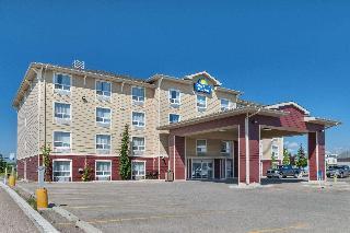 Hotel Days Inn & Suites By Wyndham Cochrane