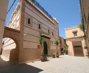 Hostal Riad Omri