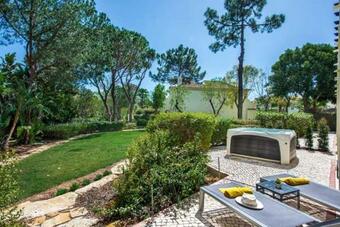 Quinta Do Lago Apartment Sleeps 6 Air Con Wifi