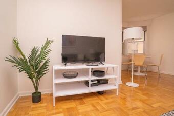 Apartamento Diplomatic Square 30 Day Rentals