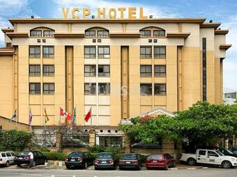 Victoria Crown Plaza Hotel