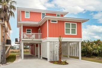 Coral Sunset Cottage