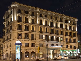 UNA Hotel Napoli