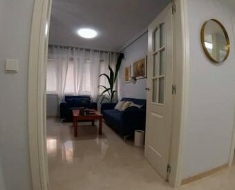 Apartamento Nuevo-luminoso Y Moderno. Parking Gratis!!