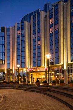 Hotel Mercure Porte De St Cloud