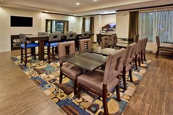 Holiday Inn Express Hotel & Suites Buford Ne - Lake Lanier Area