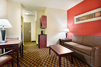 Holiday Inn Express Hotel & Suites Malvern