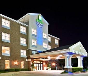 Holiday Inn Express Hotel And Suites Dallas-addison