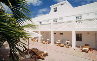 Coral Sands Hotel